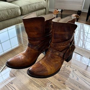 Freebird saint bootie